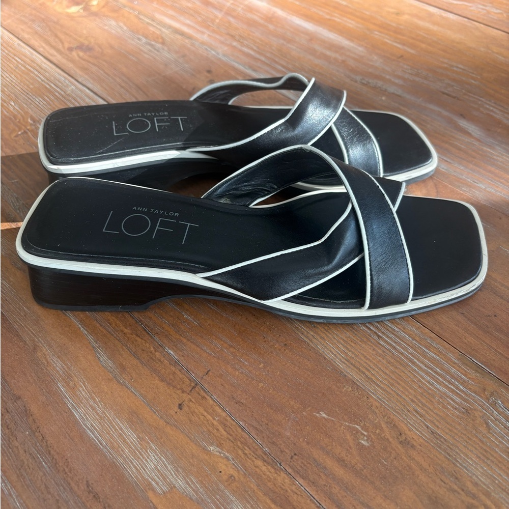 Ann Taylor LOFT Black Leather Heeled Sandals 7.5M Square Toe Slip-On Elegance